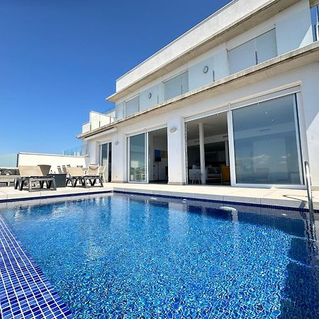 Agi Turo Villa Roses Exterior foto